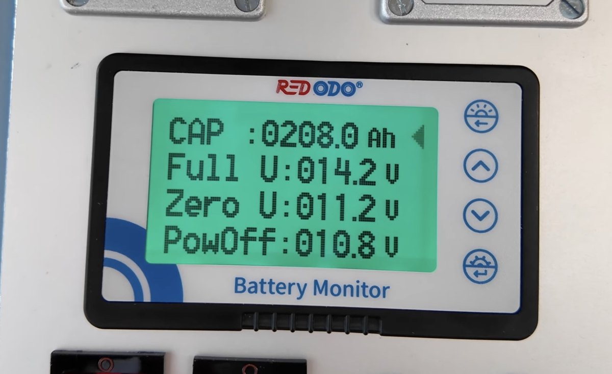 Batteriemonitor für LiFePO4 Batterie im Camper kalibrieren